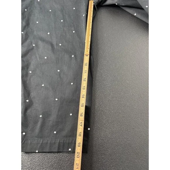 Croft & Barrow Women's Black Polka Dot Slimming Capri Pants Size M - Picture 9 of 10